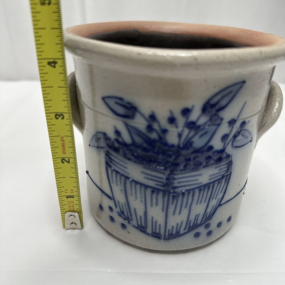 1992 Salmon Falls Blue Decorated Stoneware Blue Berries Basket CrockWare Pottery - Picture 11 of 13